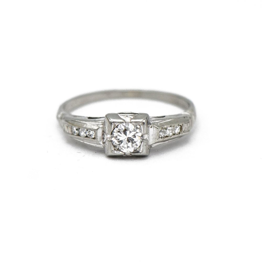 Estate White Gold Diamond Ring